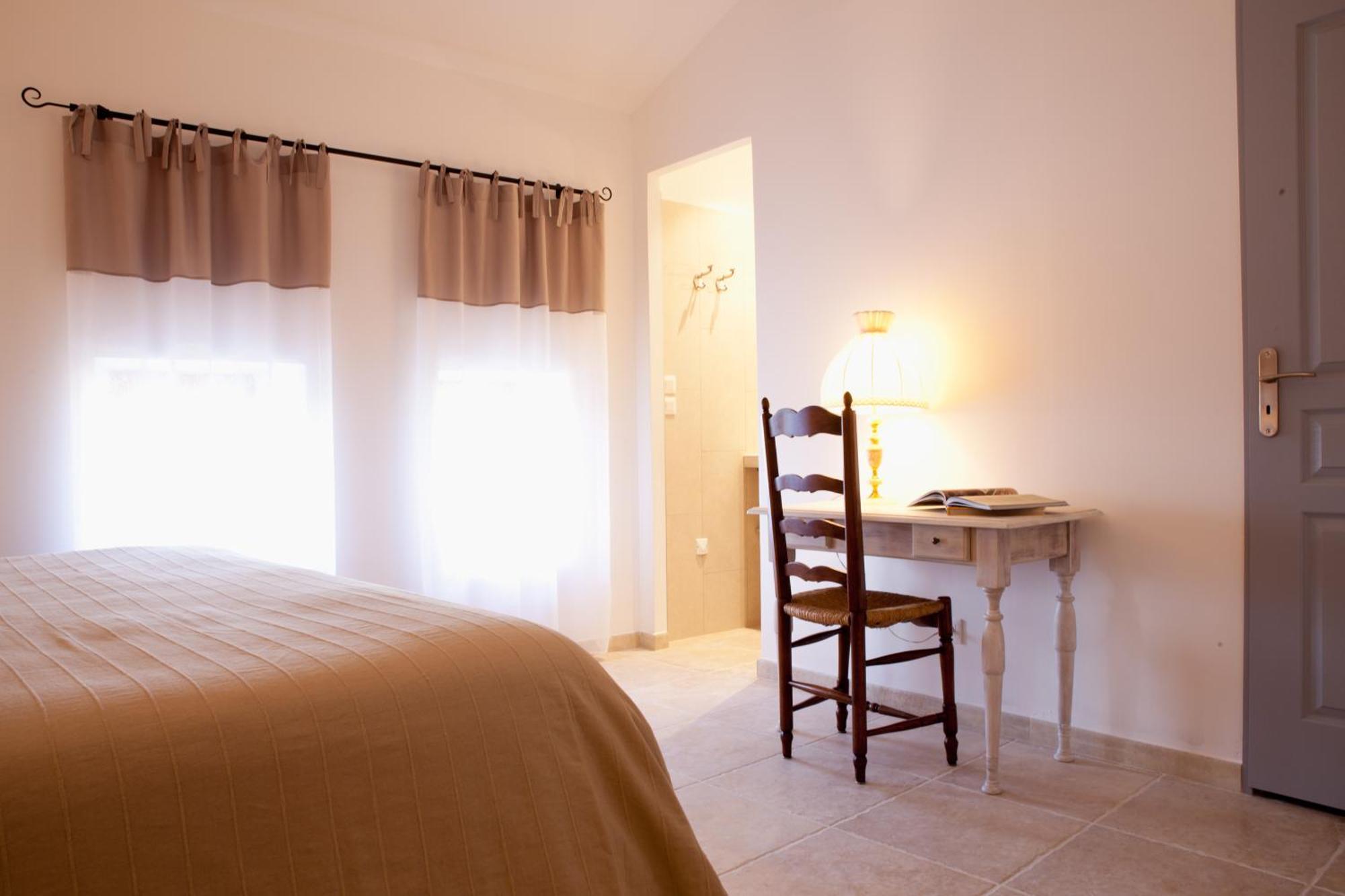 Mas D'Alaure B&B Verquieres Ngoại thất bức ảnh